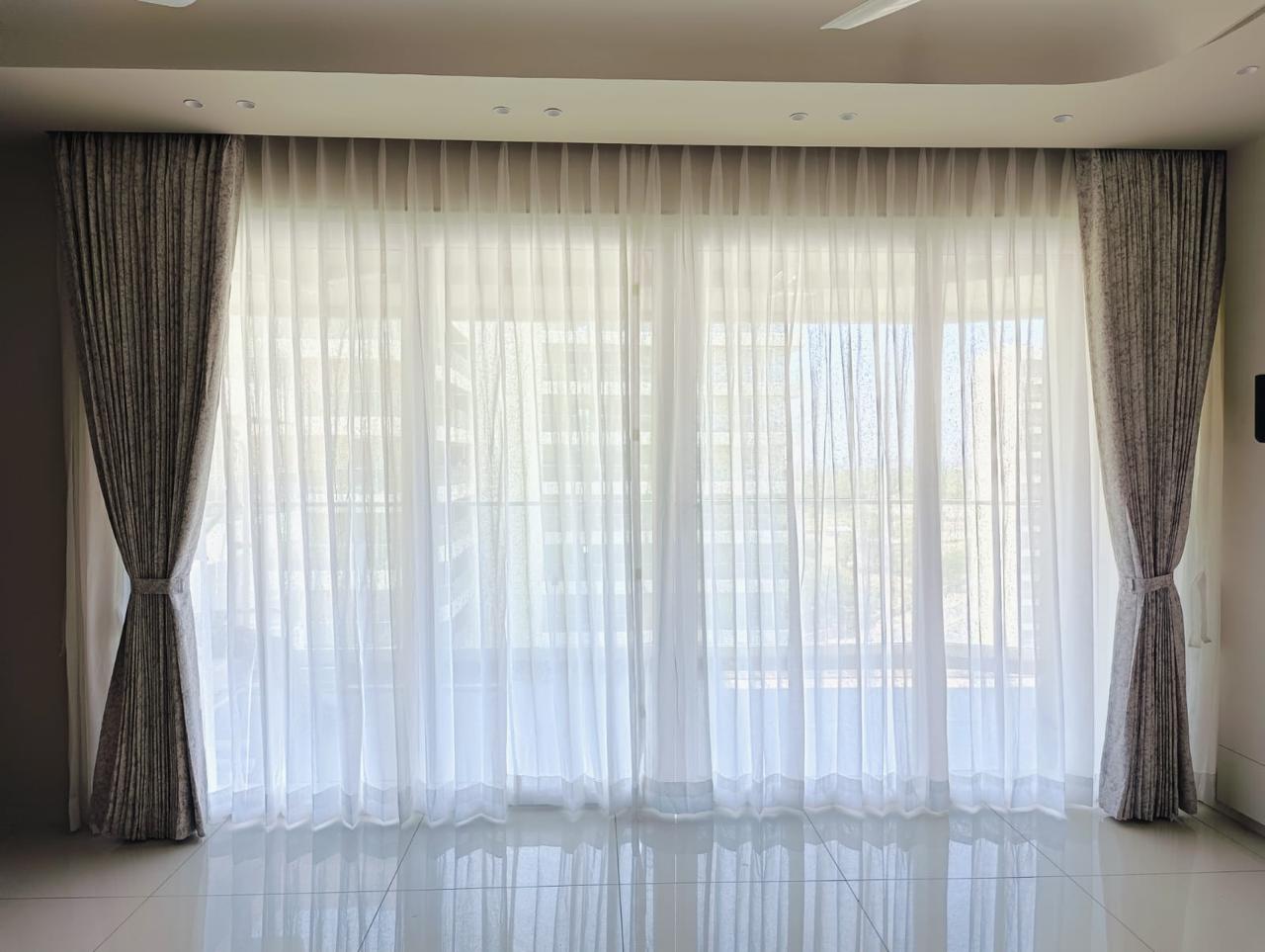 Curtain Designing Installation